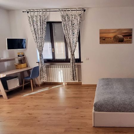 Il Gatto Stanco B&B Arona Luaran gambar