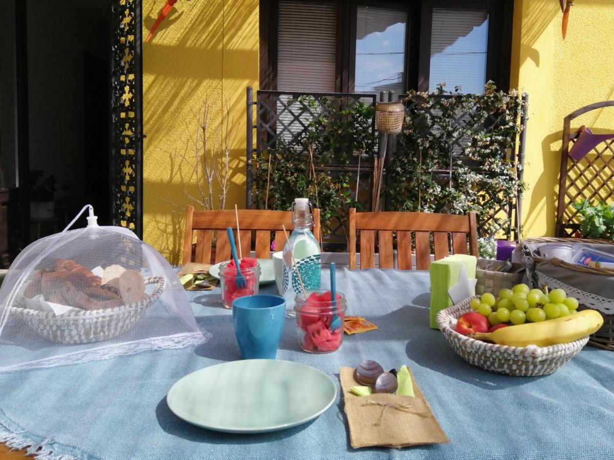 Il Gatto Stanco B&B Arona Luaran gambar
